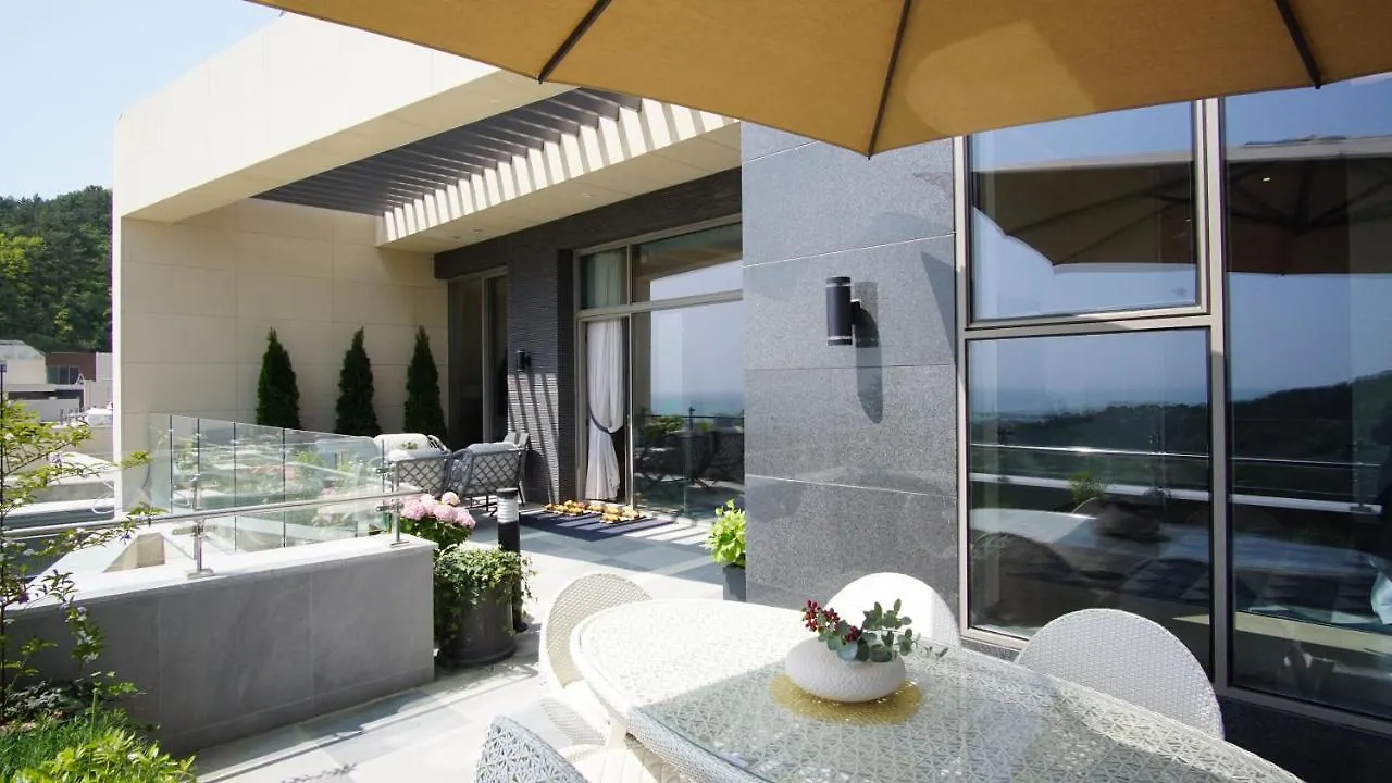 Haeundae Beach Golf & Resort Pusan