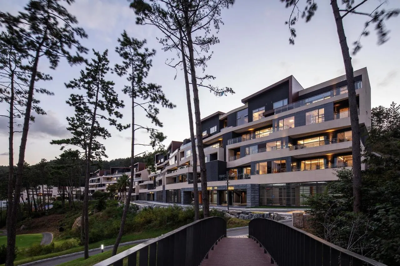 Haeundae Beach Golf & Resort Pusan